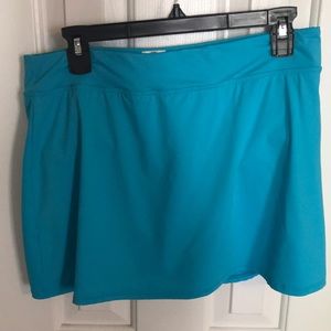 Lands End full coverage swim skirt size 10.